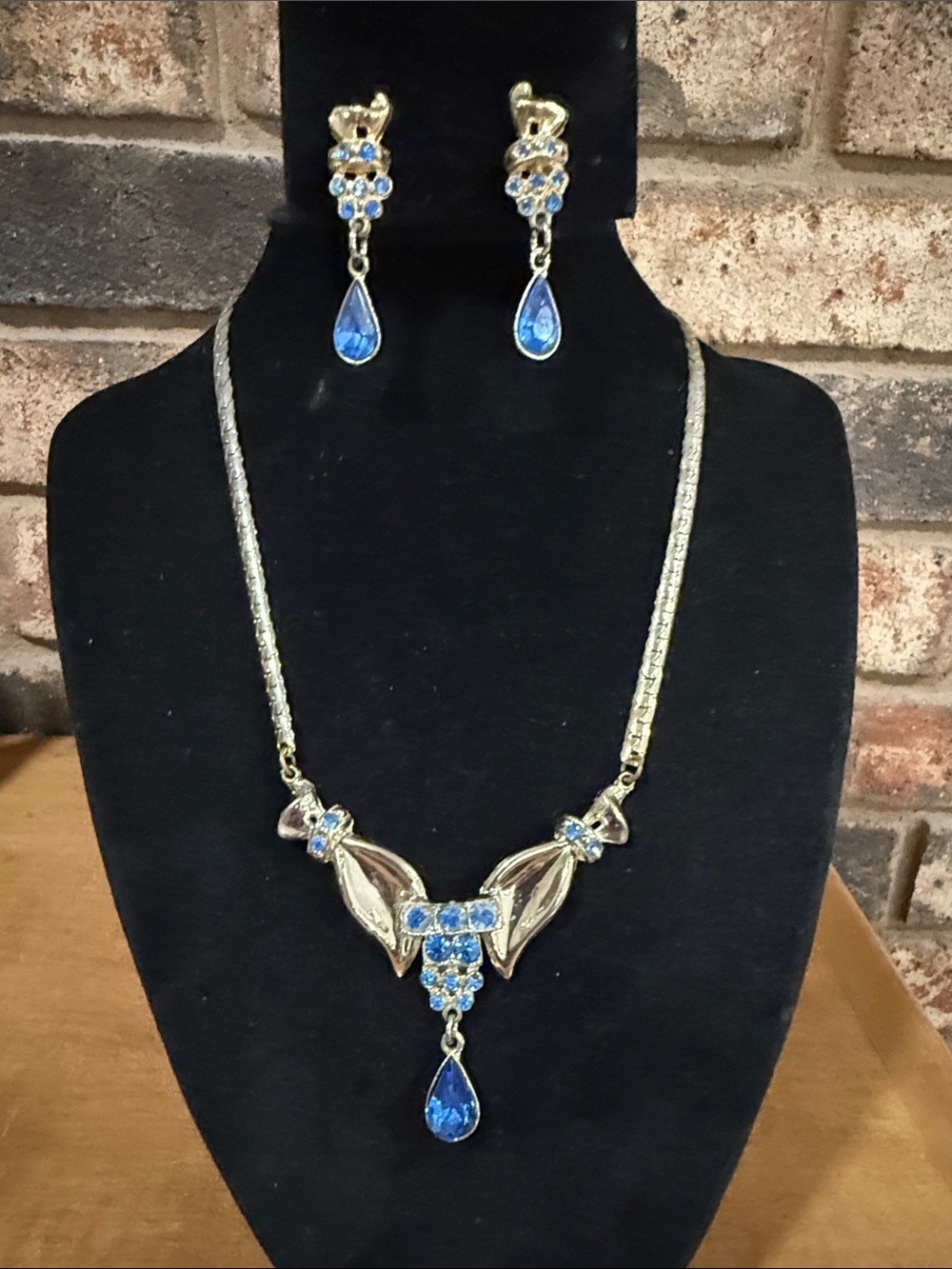 Vintage 1950’s Occupied Japan Blue Rhinestone Necklace With Earrings By Dale